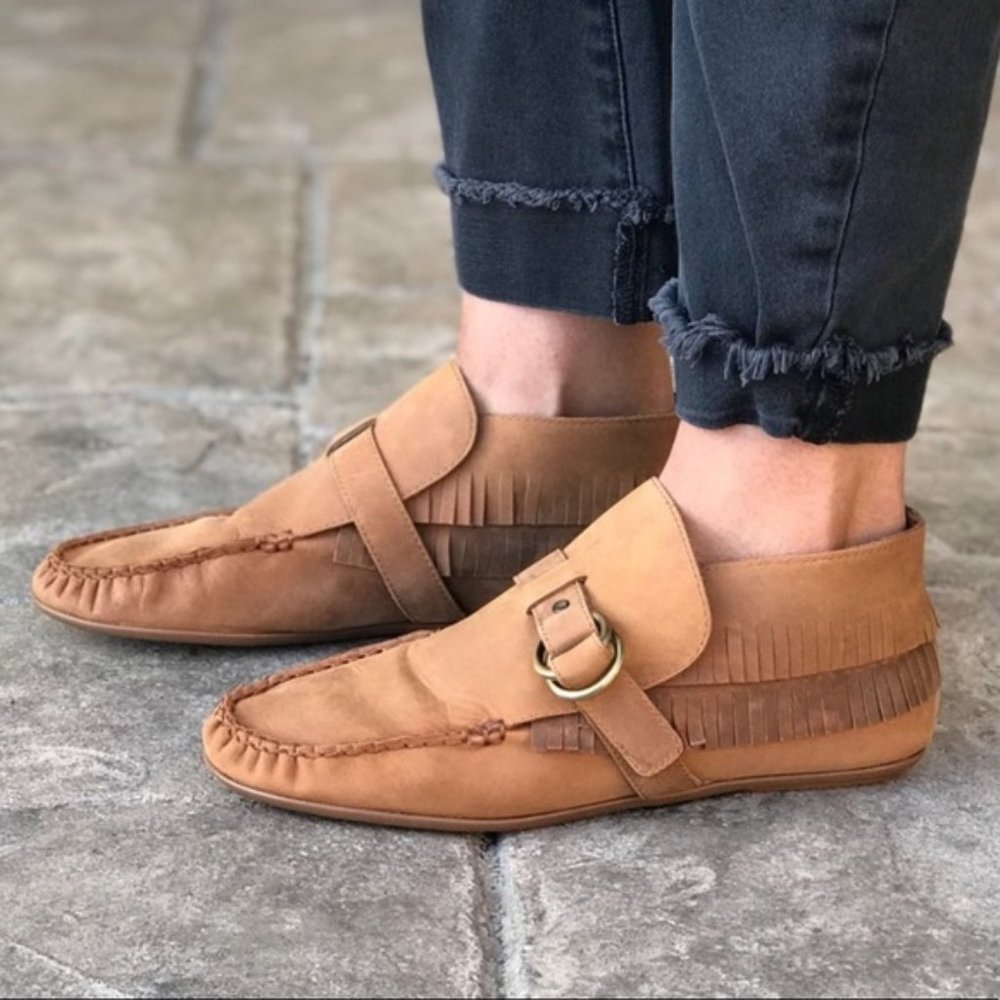 NIB Butter Soft Leather Fringe Boho Moccasins